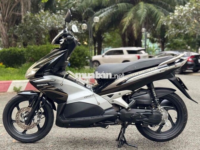 Honda Airblade 2010 Fi BSTP chính chủ nguyên zin