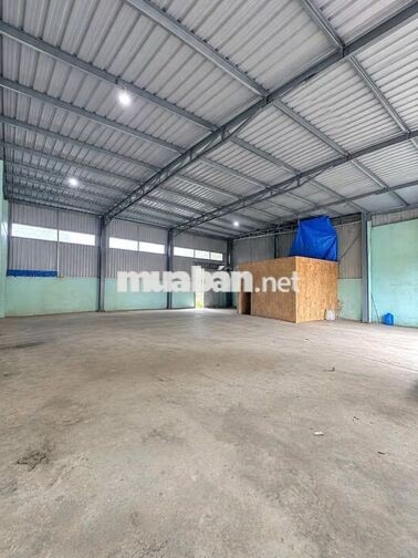 Cho thuê Kho MT 200m2, Giá 10tr/ tháng, Tân đông Hiệp