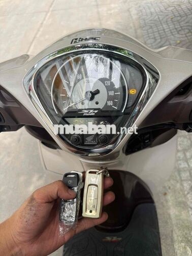 Honda SH Mode 2022 màu trắng nâu