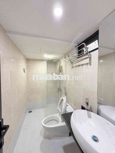 Trống sẵn căn hộ 1 phòng ngủ rộng rãi Khuê Mỹ Đông 14