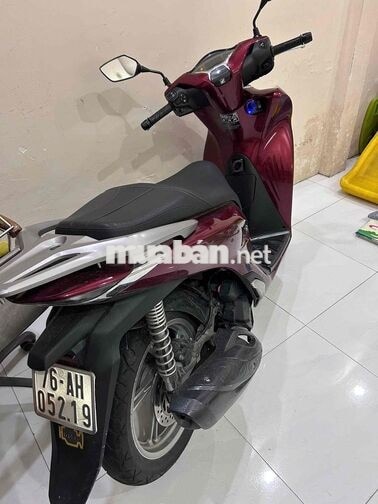 Honda SH 125i 11497 km Đỏ đen