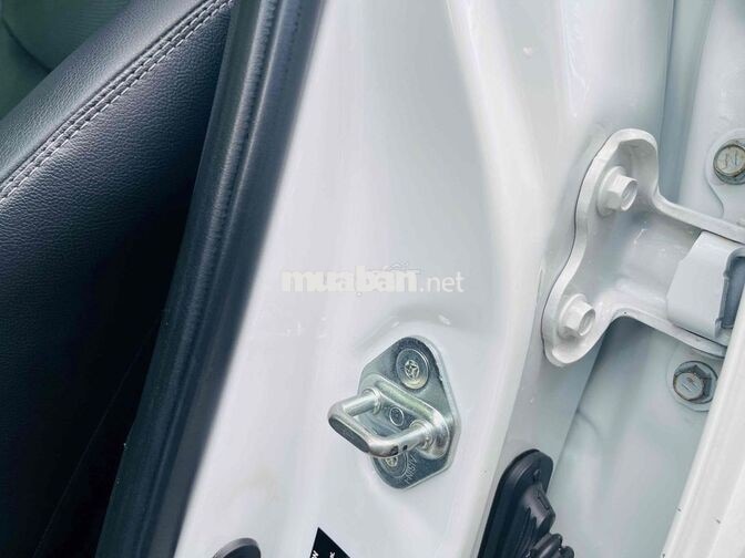Toyota Corolla Cross 2022 HEV Trắng