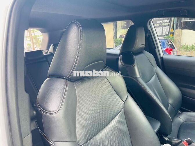 Toyota Corolla Cross 2022 HEV Trắng