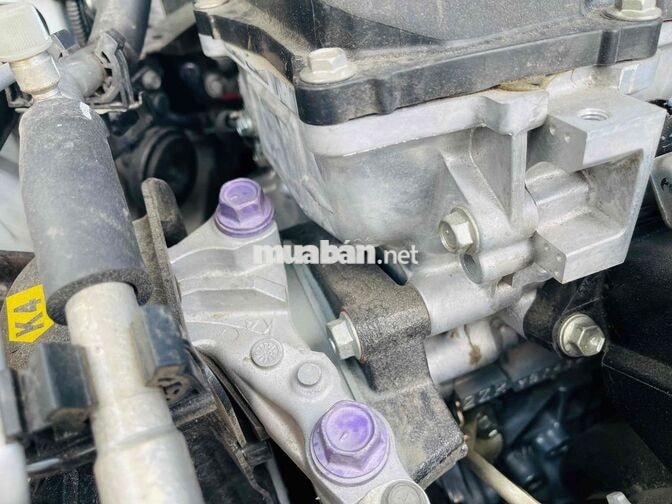Toyota Corolla Cross 2022 HEV Trắng