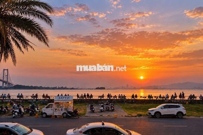 CHÍNH CHỦ CẦN TIỀN BÁN NHANH CĂN HỘ GOLDEN BAY GIÁ CHỈ 1 TỶ 3X (nhỏ)