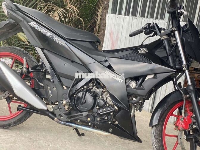 Suzuki Satria F150 150cc màu Đen