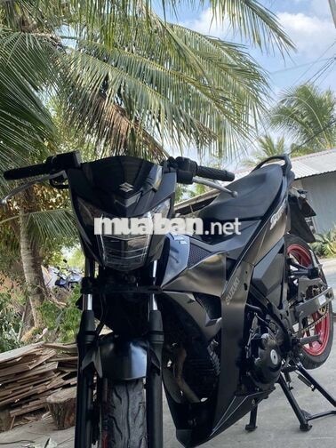 Suzuki Satria F150 150cc màu Đen
