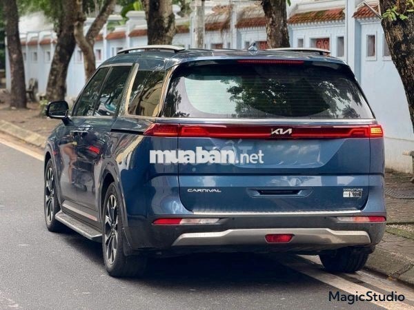 Kia Carnival Signature 2.2D 2022 - 990 Triệu
