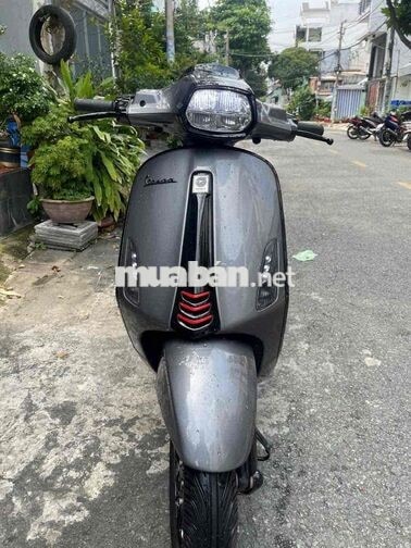 Piaggio Vespa 2015 3vie màu xám