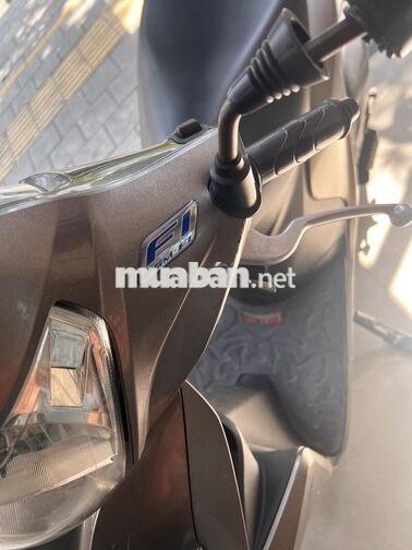 Honda Vision 2015 màu xám
