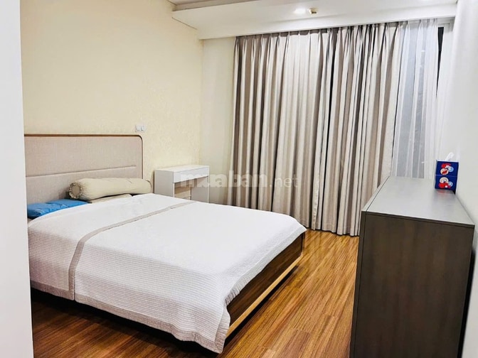 Chung cư Kim Tâm Hải, căn hộ cao cấp, 3p ngủ, 100m2, giá 11tr/tháng.