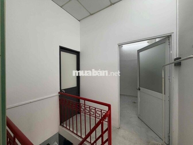 CHO THUÊ NHÀ NGUYÊN CĂN AN BÌNH - QUẬN 5 - 2PN 2wc - HẺM THÔNG THOÁNG