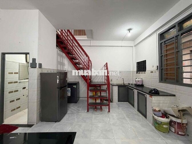 CHO THUÊ NHÀ NGUYÊN CĂN AN BÌNH - QUẬN 5 - 2PN 2wc - HẺM THÔNG THOÁNG