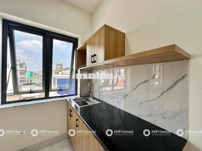 CĂN HỘ 1 PHÒNG NGỦ TÁCH BẾP NGAY GẦN VÒNG XOAY LÊ ĐẠI HÀNH