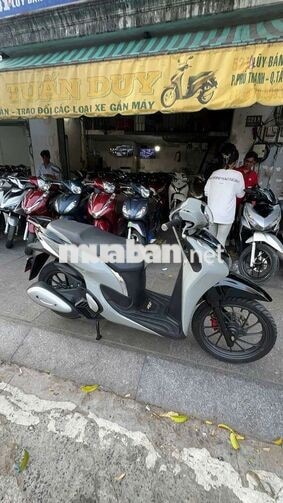 Honda SH Mode 2022 xám