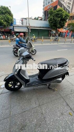 Yamaha Grande 2017 xám mới 90%