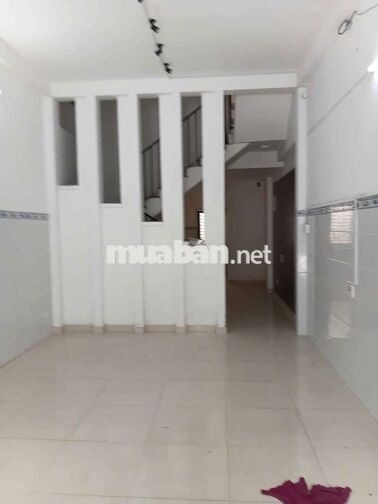 Cho thuê nhà nguyên căn mặt tiền đường số Tân Quy quận 7 