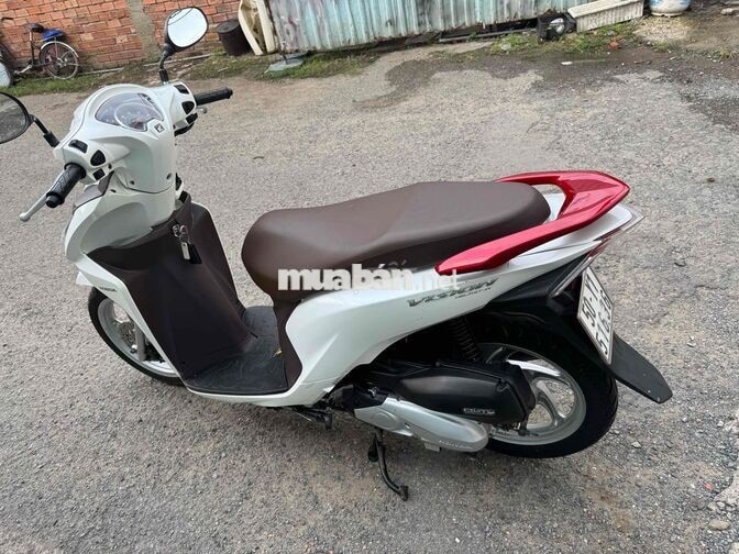 Honda Vision 2019 màu trắng