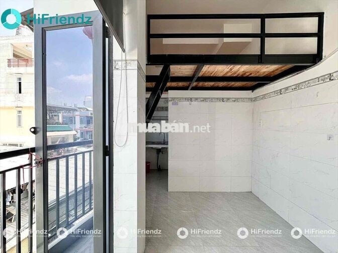 Phòng bancol siêu thoáng gần đại học iuh , VLU