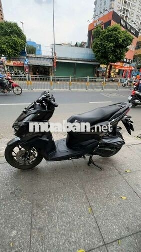 HONDA VARIO 160 2023 ABS ĐEN ĐÃ SỬ DỤNG