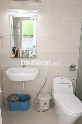Chính chủ - Bán chung cư Phú Thọ Q11 - 65m2 - 2PN