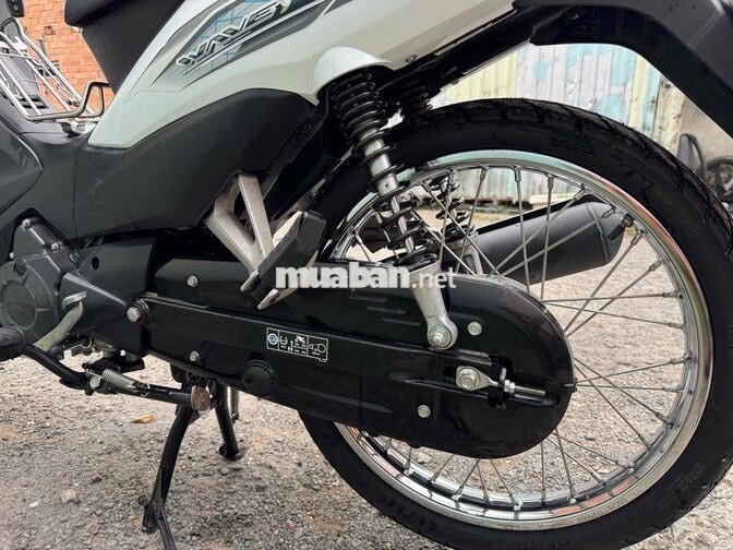 Honda Wave Alpha 2024 màu trắng