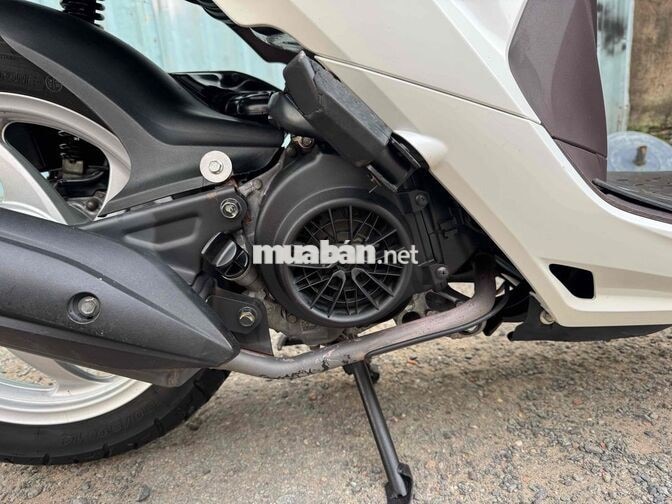 Honda Vision 2019 màu trắng