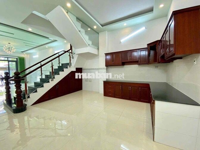 Nhà trệt 2 lầu mới trục chính KDC Văn Hoá Tây Đô