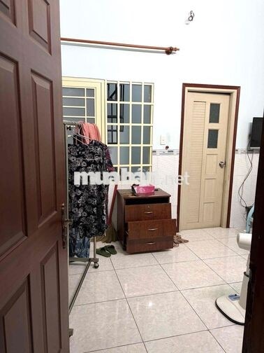 nhà dân cư hồng long hẻm xe hơi có 2 máy lạnh
