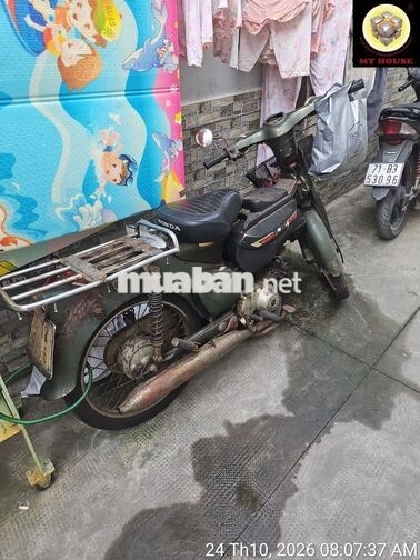Honda Cub Xanh rêu Nhật Bản