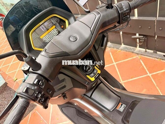 YAMAHA NMAX TECH MÀU XÁM