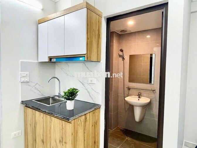 Studio thang máy cửa vân tay Thái Hà 4tr3
