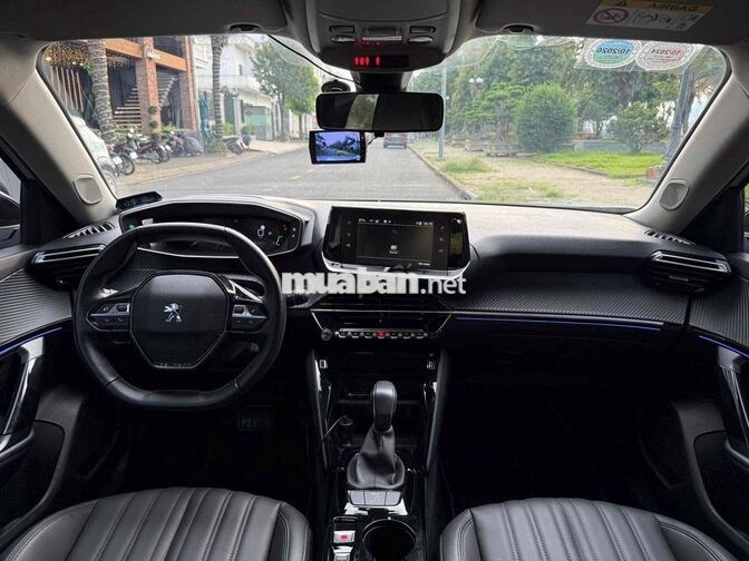 Peugeot 2008 GT Line 2023 Lướt 31.000km