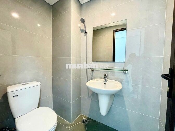 Studio thang máy cửa vân tay Thái Hà 4tr3
