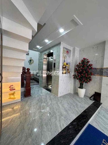2. Nhà phố mới gần mặt tiền Quang Trung, Gò Vấp, 4PN, 6WC, thang máy