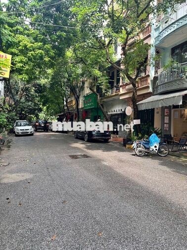Cho thuê nguyên căn số 24 ngõ 193 Trung Kính 80m2 x 5T,- Giá thuê 28tr