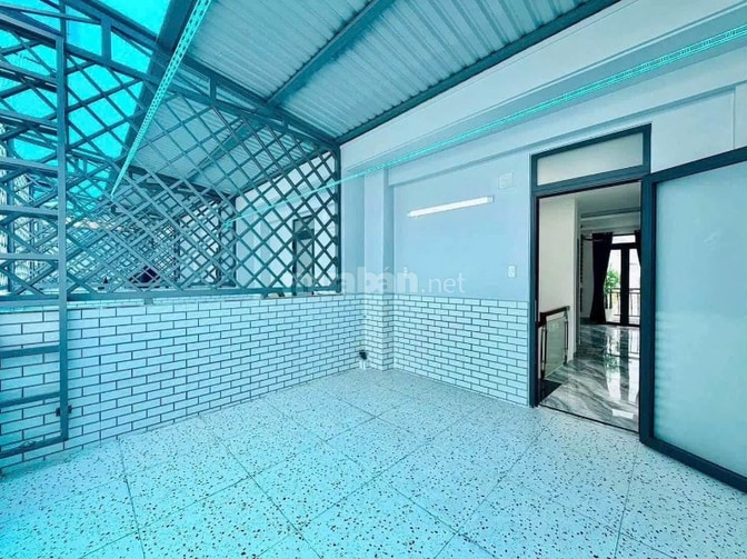 2. Nhà phố mới gần mặt tiền Quang Trung, Gò Vấp, 4PN, 6WC, thang máy