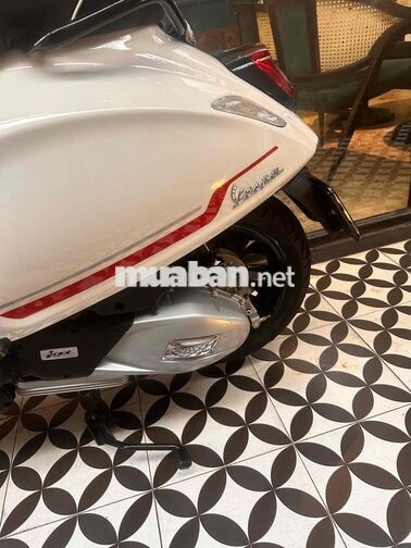 Piaggio Sprint 2025 150cc 2.200km Trắng