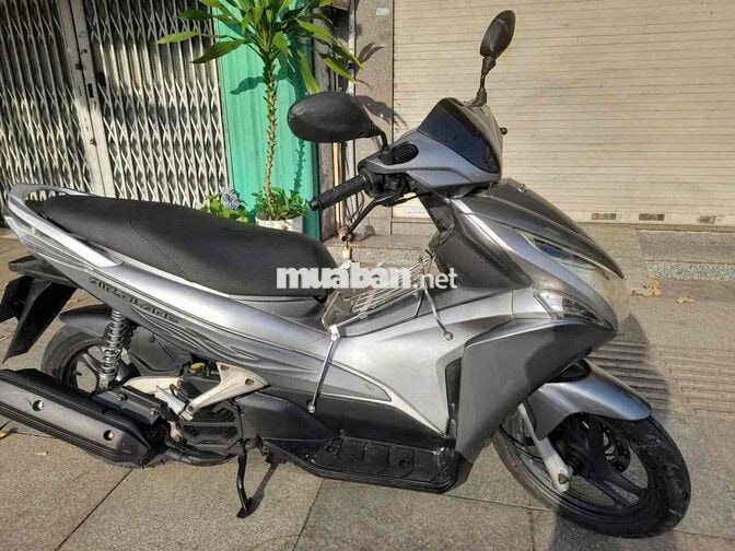 Honda Air Blade FI 2012 thành phố