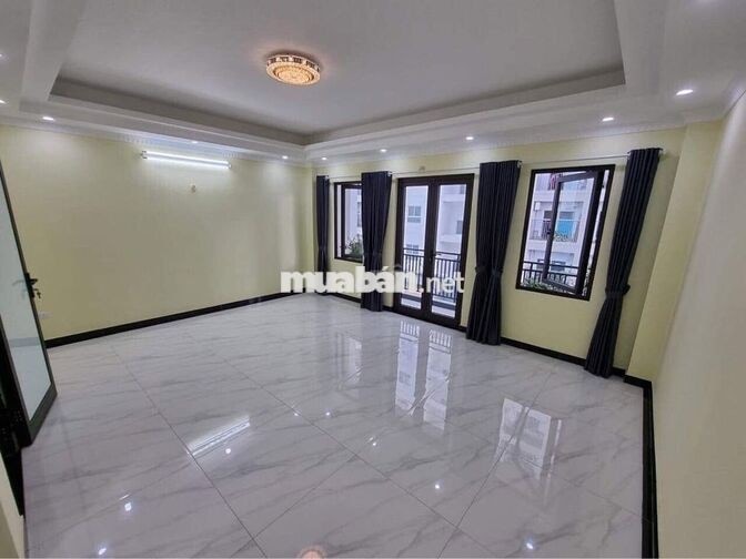 Cho thuê nguyên căn số 24 ngõ 193 Trung Kính 80m2 x 5T,- Giá thuê 28tr