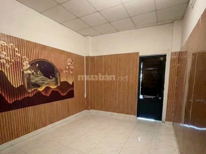 Nhà thuê nguyên căn 3 phòng mặt tiền Phan Văn Trị