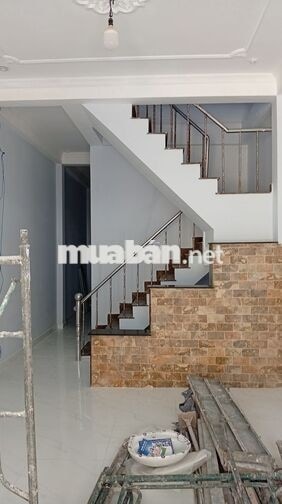 Cho thuê nhà nguyên căn làm văn phòng, nhà ở hẻm xe hơi Quận 7