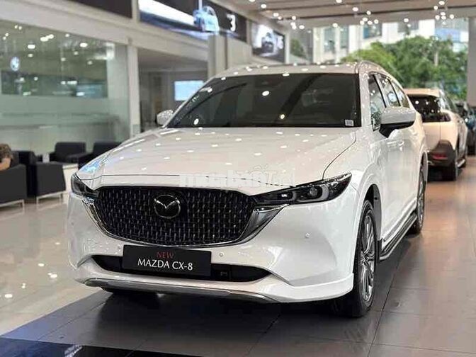 Mazda CX-8 2.5 7 chỗ Tự động - Giảm 97tr/BHVC