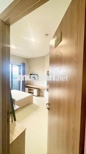 Studio, Balcon, full nội thất, thang máy. CAM KẾT HÌNH THẬT, GIÁ THẬT