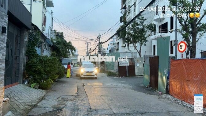 Nhà 2 mặt tiền Đông Hưng Thuận 09, ngang 4m, dài 18m,