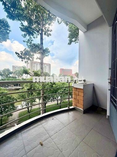 Căn hộ ban công view sông ngay Thảo Cầm Viên, chợ Thị Nghè, Thủ Thiêm