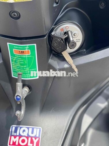 SYM Galaxy 50cc 2020 màu đen đỏ