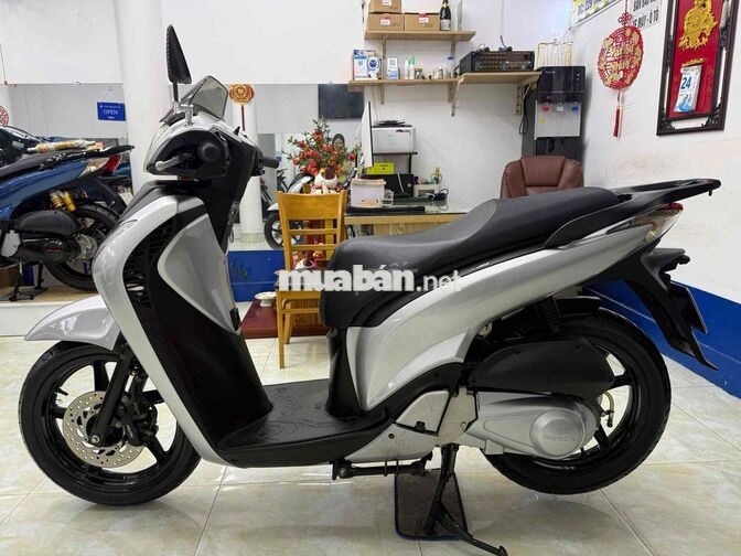 Honda SH 125 lên nòng 150 đời 2012 màu Bạc