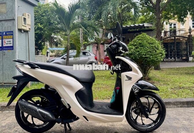 Honda Vision 2020 smartkey trắng đen 37k km