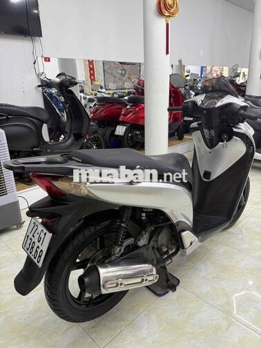 Honda SH 125 lên nòng 150 đời 2012 màu Bạc